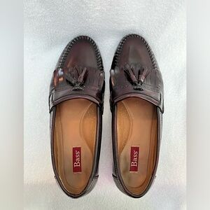 Men's Bass Leather Tassel Loafers Wine Color Size 13 D EUC. See video.